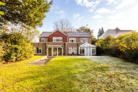 3,000 sq ft detached home on Oathall Road, Haywards Heath