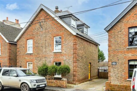 Gorgeous Victorian home on Horsham Road, Handcross